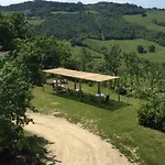 Giogliano Bed and Breakfast 3*